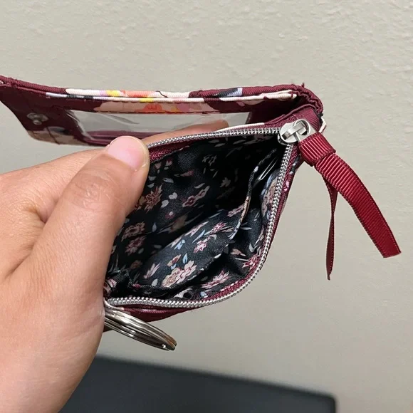 •VERA BRADLEY• RFID Deluxe Zip ID Case Blooms and Branches Burgundy Card Holder - Picture 4 of 9